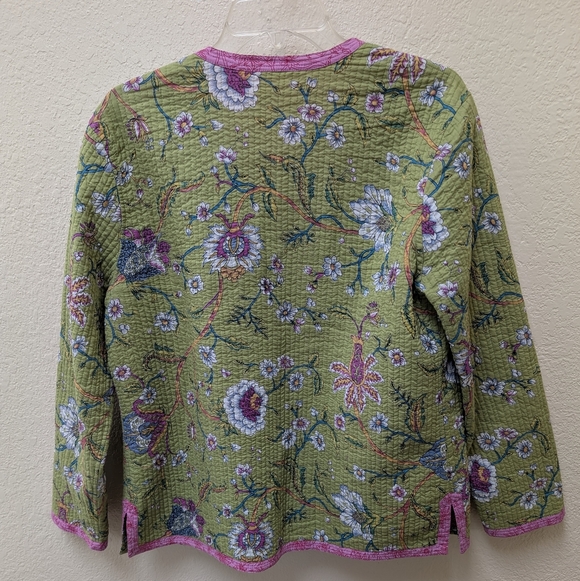 Vintage Reversible Spring Green/Pink Floral Quilted Jacket. 100% Cotton Size L - Picture 4 of 5